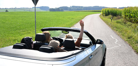 Im_Cabrio_unterwegs_82483019.jpg