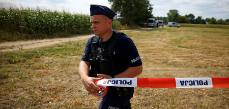 2025-08-20T125302Z_787721737_RC2ZAGATMWUX_RTRMADP_3_POLAND-UNIDE