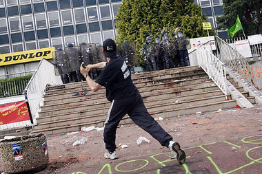 11. Juni bei Paris: Protest gegen Streichung von 820 Jobs bei Go...