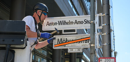 D25D0821UmbenennungMohrenstrasse125921.jpg