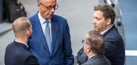 Gemeinsam für die Bundeswehr und gegen die weniger Betuchten (Be...