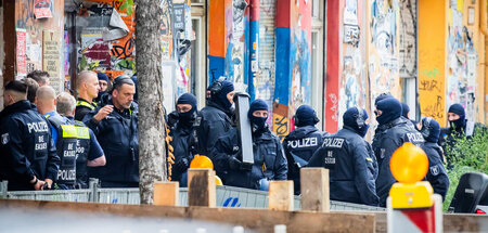 Polizeieinsatz_an_de_87047796.jpg