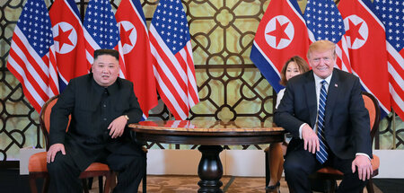 2019-02-28T222109Z_1820887253_RC19CE823160_RTRMADP_3_NORTH-KOREA