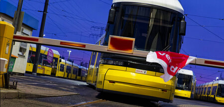 Den Berliner Nahverkehr am Laufen zu halten, verlangt den Beschä...