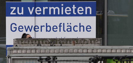 Gewerbeflaeche_73760257.jpg
