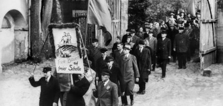 Am 11. September 1945 wurde in Rockau, Cunnersdorf und Helfenber...