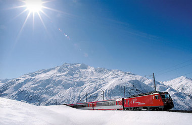 Die Idylle trügt nicht. Vom Alpen-Expreß (siehe Foto) bis zur Vo... Die Idylle trügt nicht. Vom Alpen-Expreß (siehe Foto) bis zur Vo...