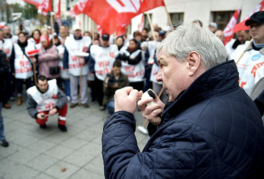 Hoher Besuch. Auch DGB-Chef Michael Sommer beteiligte sich an de...