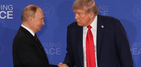 Trump_kuendigt_Treff_87606630.jpg
