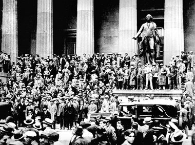 »Schwarzer Donnerstag« an der Wall Street, 24.10.1929: Menschena... »Schwarzer Donnerstag« an der Wall Street, 24.10.1929: Menschena...