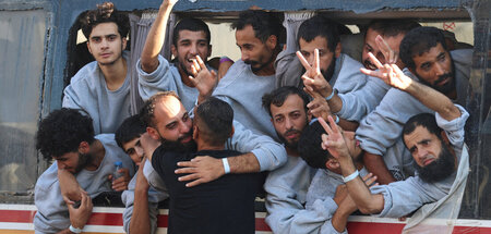 2025-10-13T203106Z_1600871253_RC22BHAU28YV_RTRMADP_3_ISRAEL-PALE