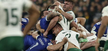 2025-11-08T215632Z_822955717_UP1ELB81OY6C6_RTRMADP_3_RUGBY-UNION