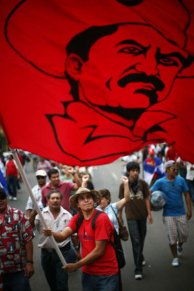 Tegucigalpa im Oktober 2009: Für die Wiedereinsetzung des legale...