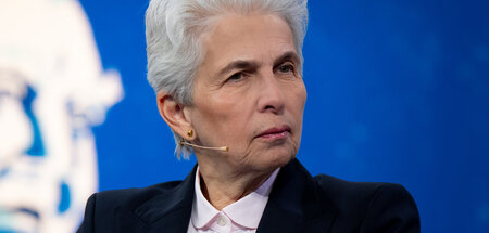 Die Schützengräben sind weit weg: Marie-Agnes Strack-Zimmermann ... Die Schützengräben sind weit weg: Marie-Agnes Strack-Zimmermann ...