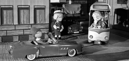 »Eine Ostdeutsche also? Sagen Sie, heißt es nun Sandmann oder Sa...