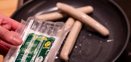 Muss Bratwurst totes Tier enthalten?