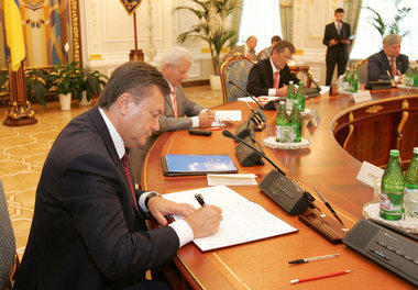 Janukowitsch soll neuer Ministerpräsident der Ukraine werden