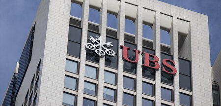 UBS.jpg