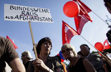 Mehrheitsmeinung in Deutschland – Protestaktion in Berlin am 8. ...