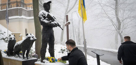 Nationalistisches Gedenken: Selenskij zu Besuch am Denkmal für d...