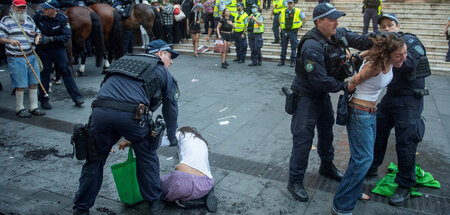 2026-02-09T103956Z_72348035_RC28IJAEUYU9_RTRMADP_3_AUSTRALIA-ISR