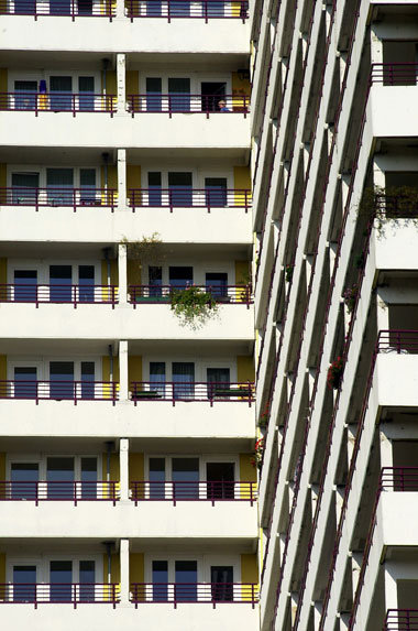 Außerhalb der Großsiedlungen wird günstiger Wohnraum in Berlin l...