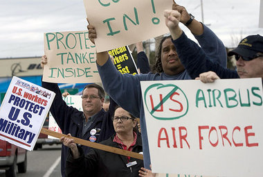 Besonders scharfe Auseinandersetzungen entbrennen zwischen Monop...