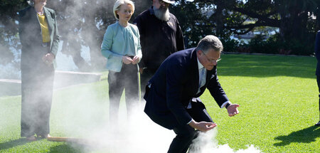 Australia European Commission.jpg