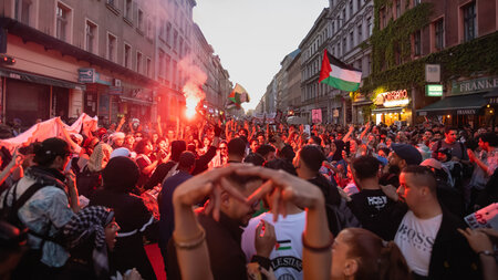 Mal wieder viel los. Revolutionäre 1.-Mai-Demonstration 2026 in ...