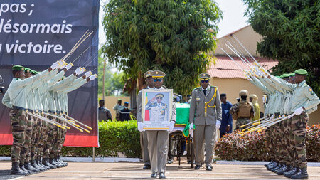 Staatstrauer in Bamako: Das prominenteste Todesopfer der konzert...