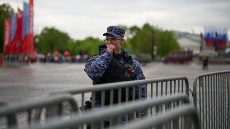 Bisher keine besonderen Vorkommnisse: Russischer Nationalgardist...