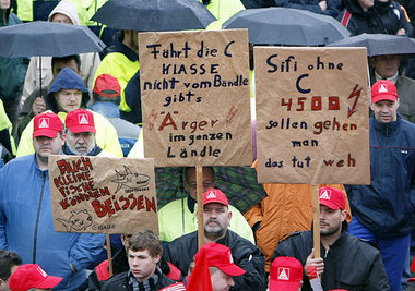 Protest von Daimler-Kollegen in Sindelfingen Anfang Dezember