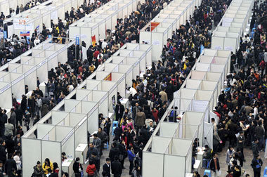 Arbeitssuche in der Millionenmetropole: Jobmesse in Chongqing am...