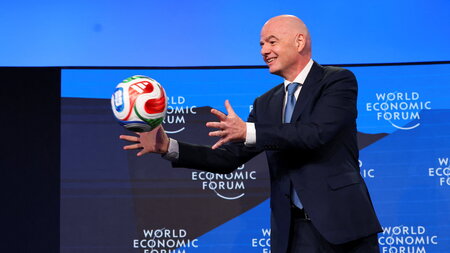 Nebensache Fußball: Das System Infantino Nebensache Fußball: Das System Infantino