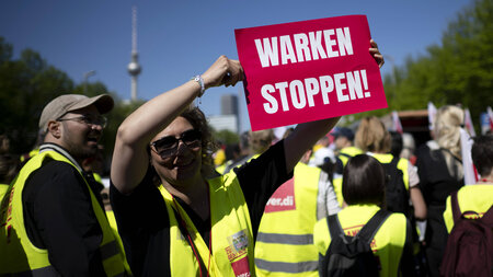 Schon am 1. Mai hatte Verdi gegen die Gesundheitsreform protesti... Schon am 1. Mai hatte Verdi gegen die Gesundheitsreform protesti...