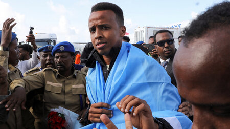 Artan bei seiner Rückkehr in Mogadischu (10.6.2026)