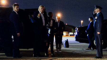 US-Präsident Donald Trump auf dem Weg zum G7-Gipfel (US-Base Mar...