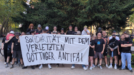 Auch überregional (hier in Dortmund) solidarisierten sich Antifa... Auch überregional (hier in Dortmund) solidarisierten sich Antifa...