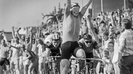 DDR-Meisterschaften im Straßenrad 1988: Martin Götze siegt vor F...