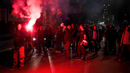 Nächtliche Solidaritätsdemonstration in Athen am 17. Mai 2026