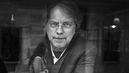 Aus dem Nebel der Geschichte: Schriftsteller Mia Couto Aus dem Nebel der Geschichte: Schriftsteller Mia Couto