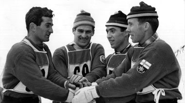 Helmut Recknagel (M.) nach dem Gesamtsieg 1960/61 Helmut Recknagel (M.) nach dem Gesamtsieg 1960/61