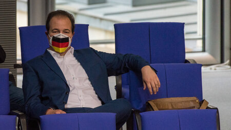 Der AfD-Abgeordnete Martin Sichert im Plenum des Bundestags (Ber...