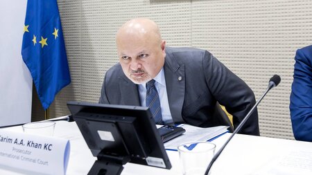 Chefankläger des Internationalen Strafgerichtshofs Karim Khan be...