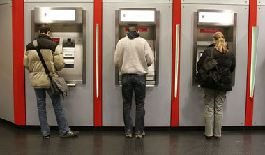 Wenn der Automat nichts mehr hergibt, könnte auch die »EU-Terror... Wenn der Automat nichts mehr hergibt, könnte auch die »EU-Terror...