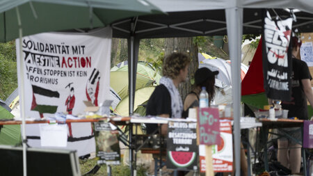 Protestcamp vor den Büros der israelischen Waffenfirma Elbit Sys... Protestcamp vor den Büros der israelischen Waffenfirma Elbit Sys...