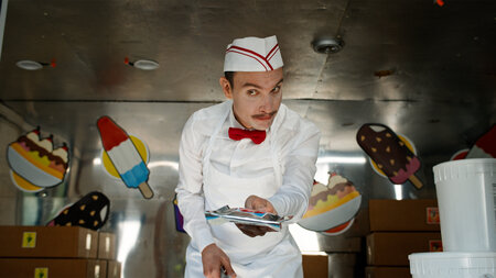 »Ice Cream Man (ring, ring); Ice Cream Man (ding, ding)«