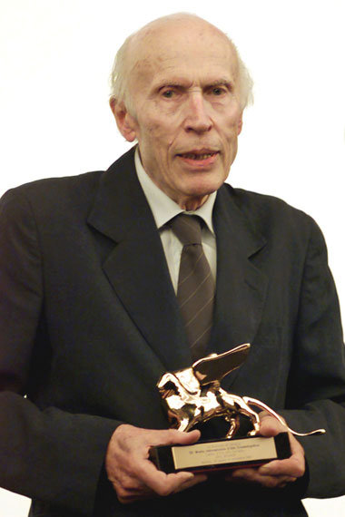 Rhomer 2001 auf dem Filmfestival Venedig mit einem Goldenen Löwe...