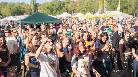 Auch für zahlreiche junge Menschen ist das Volksstimme-Fest fest... Auch für zahlreiche junge Menschen ist das Volksstimme-Fest fest...