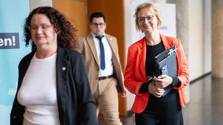 Gerechte für Thüringen: Katja Wolf und Sigrid Hupach (l.) am Mon...